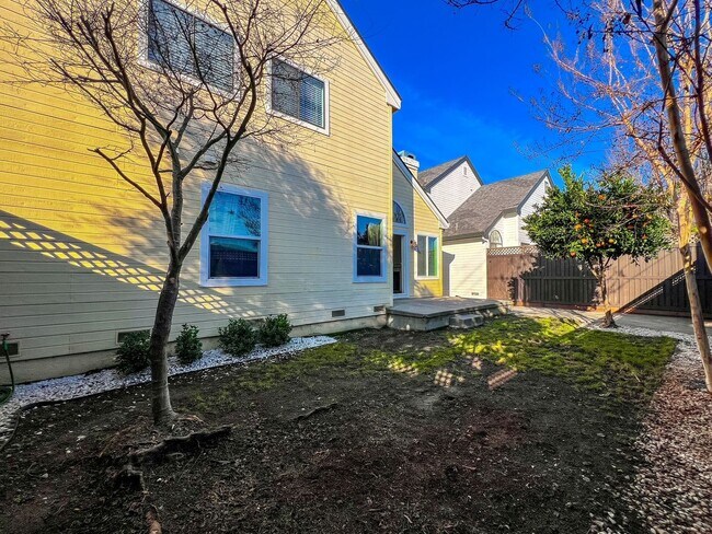 Building Photo - Updated Four Bedroom Home in the Heart of Napa