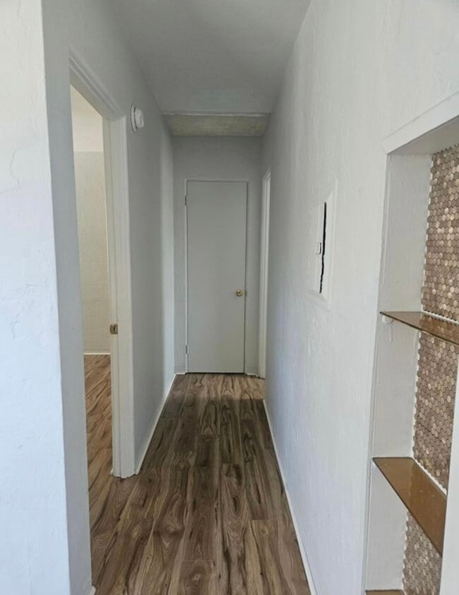 Building Photo - 5514 11th Ave S