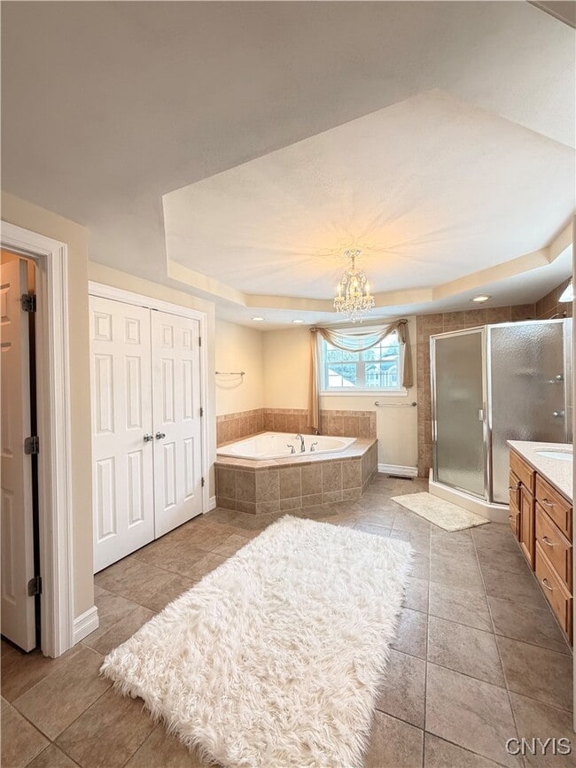 Building Photo - 6201 Applecross Rd