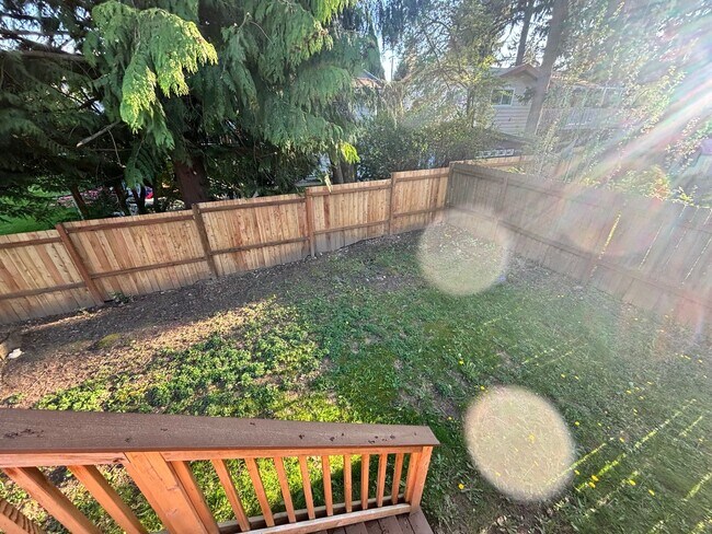 Building Photo - Gorgeous 4-Bd House | Huge Deck, Huge Fenced Yard, & Bonus Room!