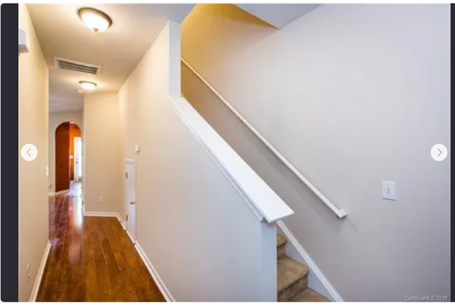 Building Photo - 14723 Lions Paw St