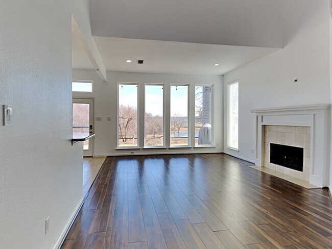Building Photo - 4322 Duck Pond Ln