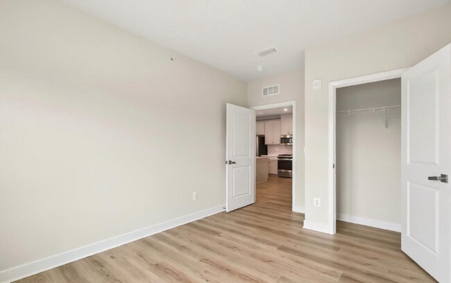 Building Photo - 4395 Peach Lily Ln