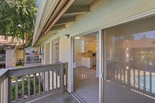 Building Photo - 1241 Homestead Ave