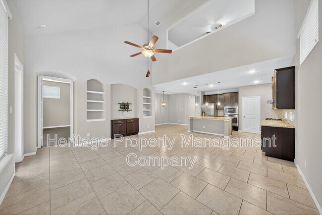 Building Photo - 1226 Hidden Cave Dr