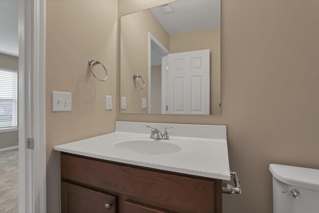 Building Photo - 7449 Sugarbark Dr