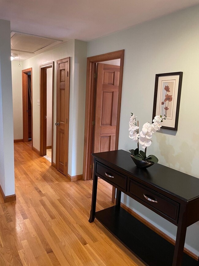 Building Photo - 12 Water St