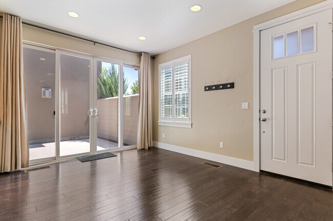 Building Photo - 3846 S Caddis Pl