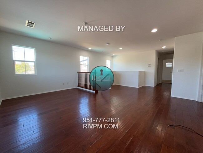 Building Photo - Your Perfect Retreat Awaits in Fontana!! A...