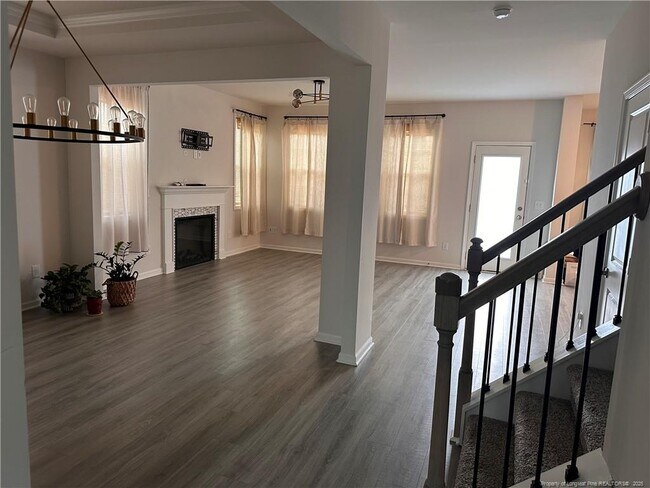 Building Photo - 308 Countryside Dr