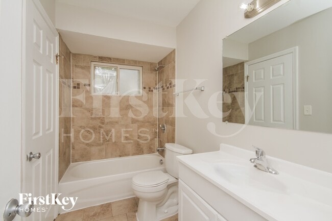 Building Photo - 17213 Springtide Ln