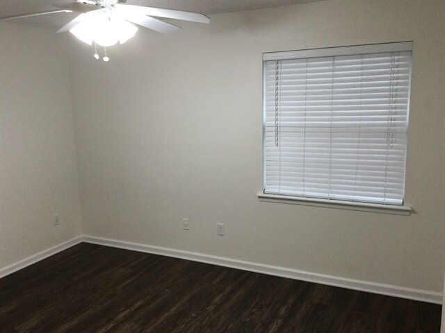 Building Photo - 7212 Glendyne Dr S