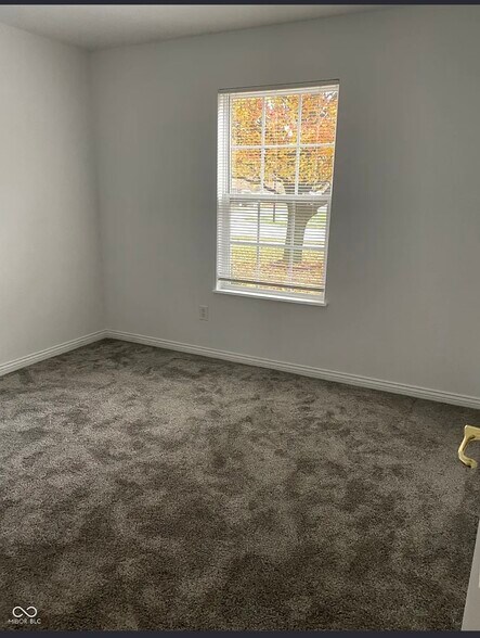 Bedroom 3 new carpet - 1195 Count Turf Ct