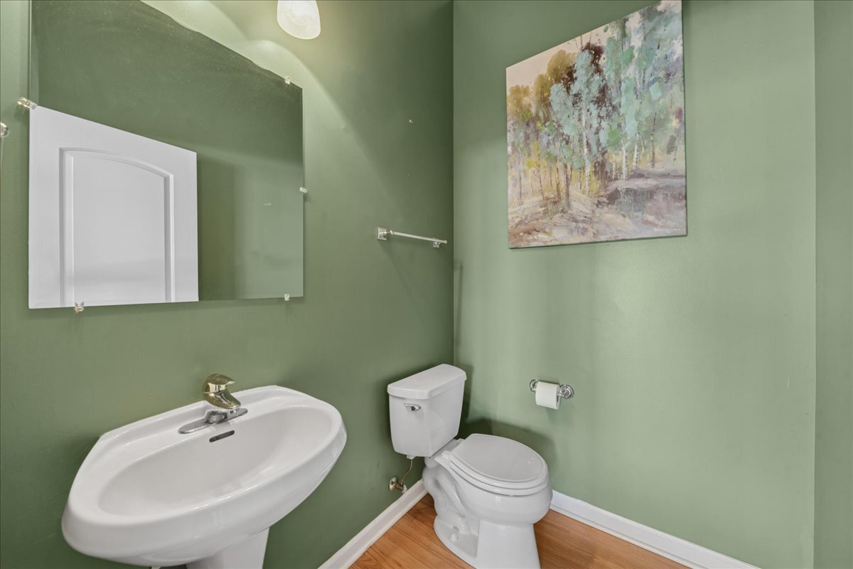 Building Photo - 2511 N Milwaukee Ave