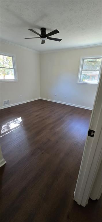 Building Photo - 1240 Mimosa Cir