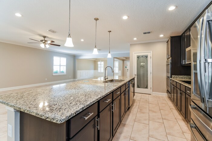 Building Photo - 77267 Lumber Creek Blvd