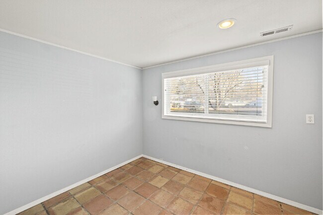 Building Photo - Spacious Split-Level Home with Beautiful Kitchen, Large Deck, and Fully Fenced Yard