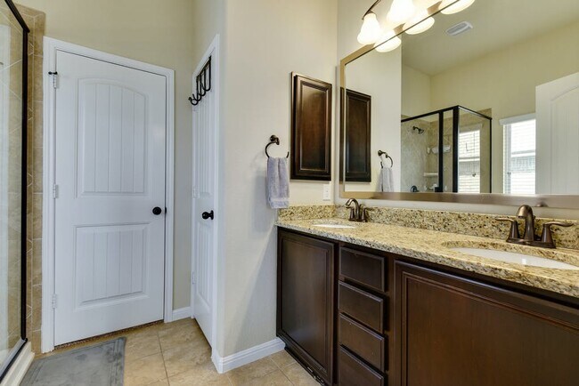 Building Photo - 808 Bryce Canyon Dr