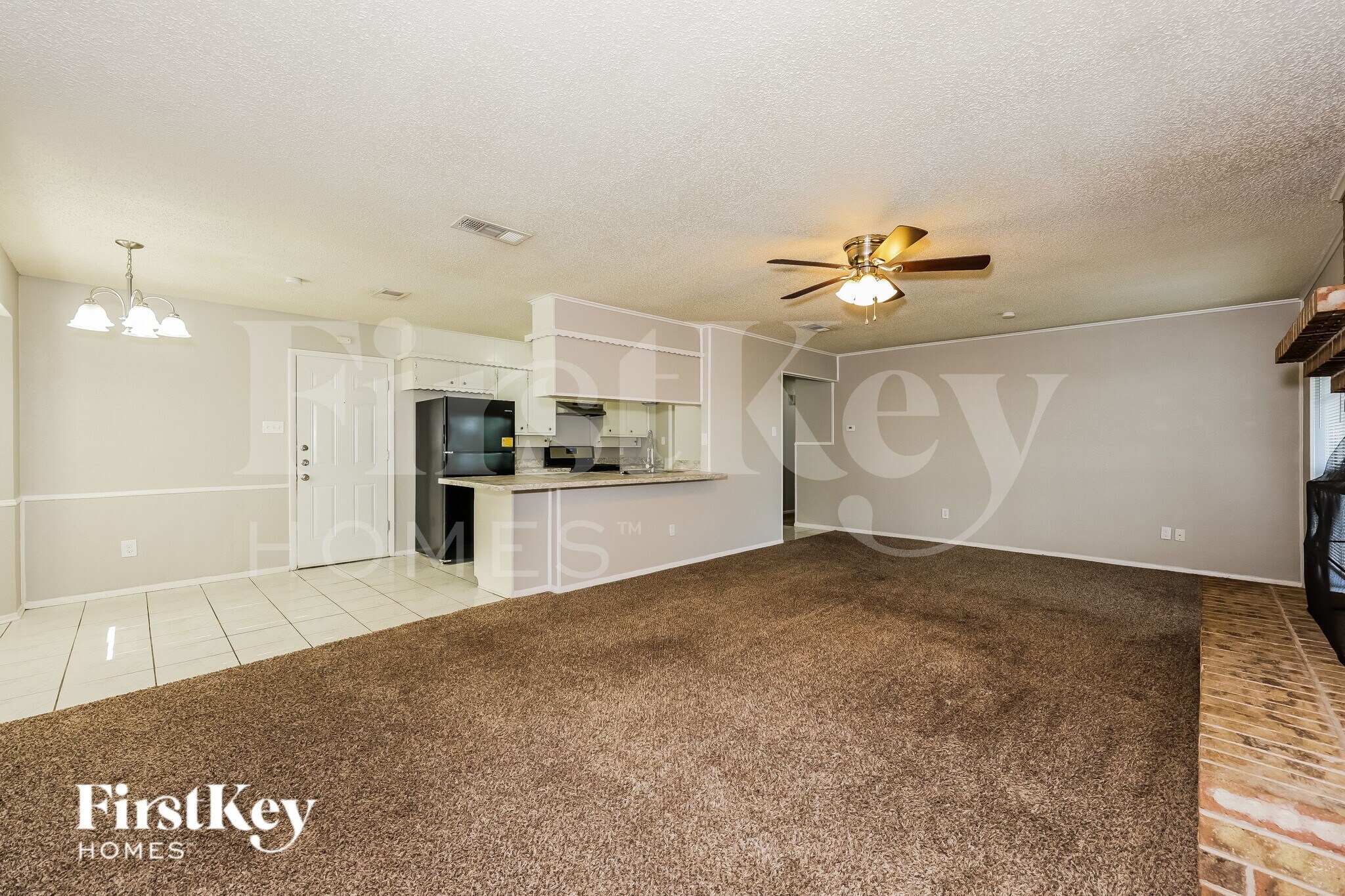 Building Photo - 813 Rose St