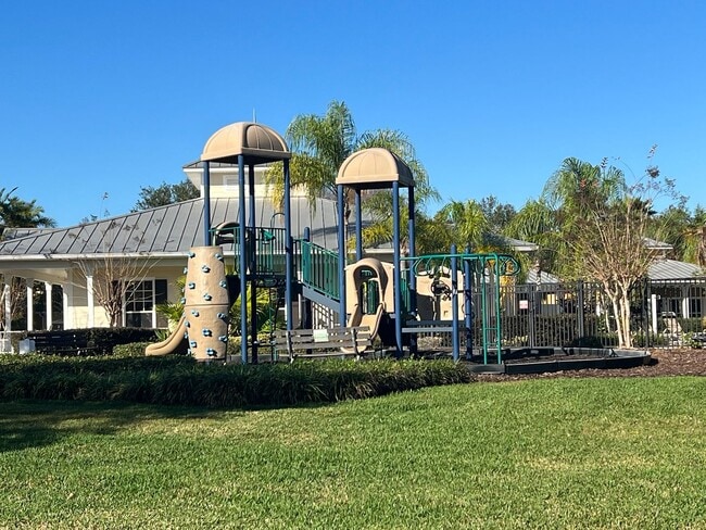 Building Photo - 14169-101 Oasis Cove Blvd.