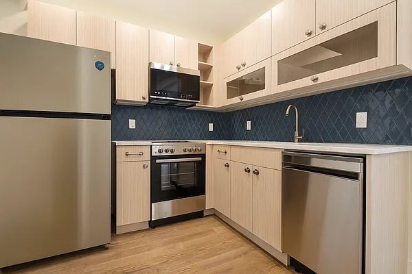 Building Photo - 524 W 134th St