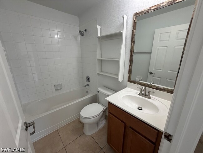 Building Photo - 9101 Gervais Cir