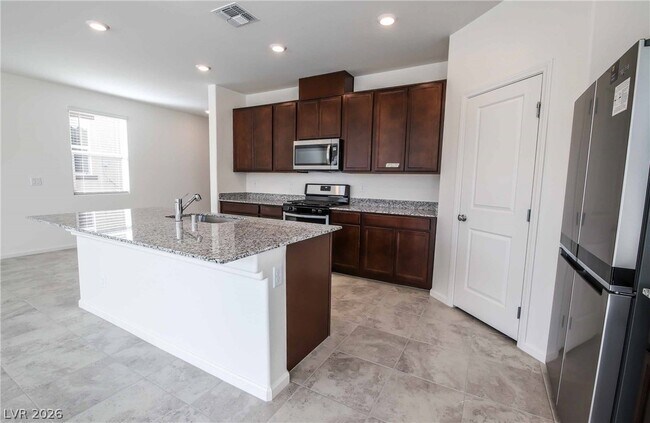 Building Photo - 8177 Calpena Ave