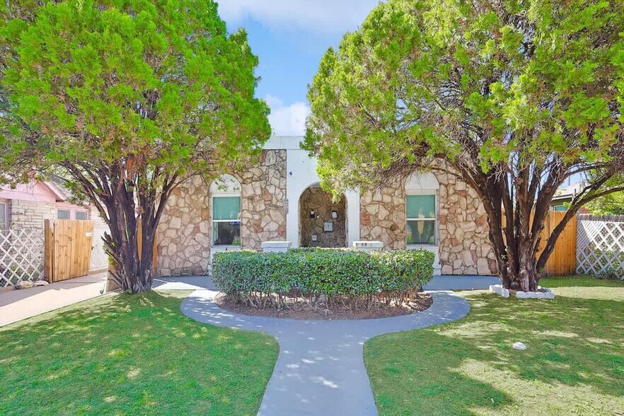 Building Photo - 329 Blandin St