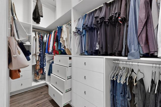 Building Photo - 15049 Chipwood Dr