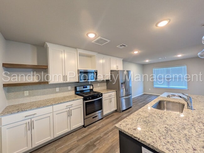Building Photo - FOR LEASE | Bixby West | Available Now!