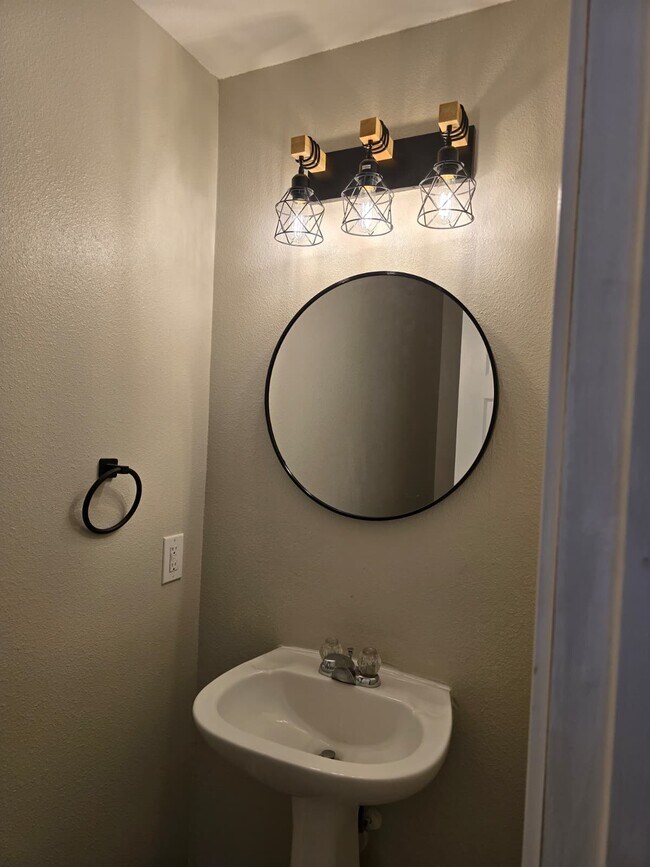 Building Photo - 8114 Furlong Gate