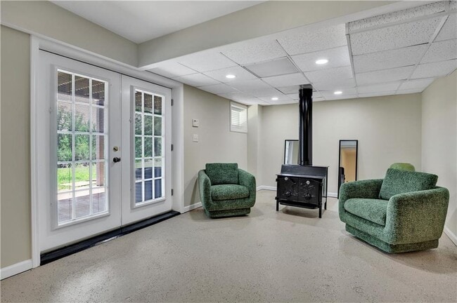 Building Photo - 3442 Skyland Dr