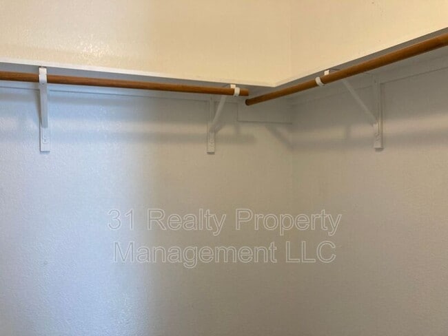 Building Photo - 2744 Ferdinand