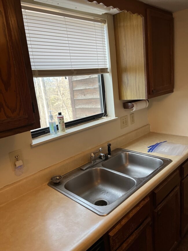 Building Photo - 111