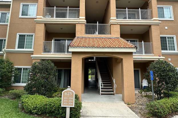 Building Photo - 625 Fairway Dr