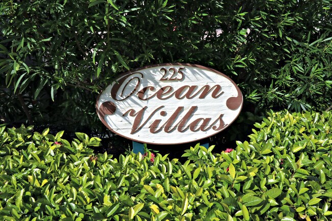 Building Photo - 225 Beach Rd