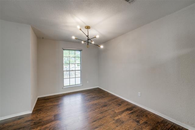 Building Photo - 625 Blue Lake Dr