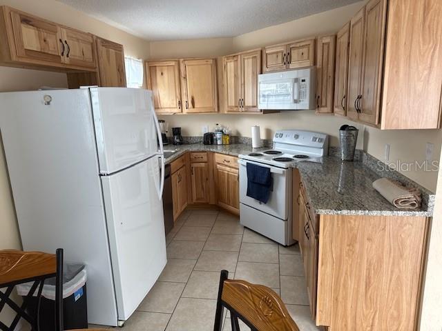 Building Photo - 34 Coral Reef Ct N
