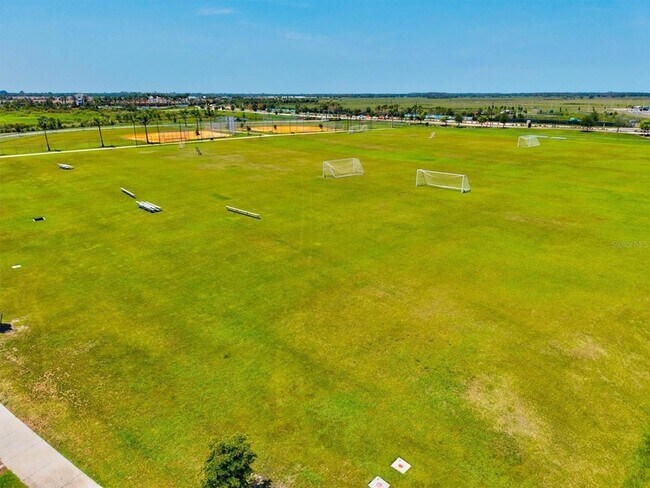 Building Photo - 9312 Tequila Sunrise Dr