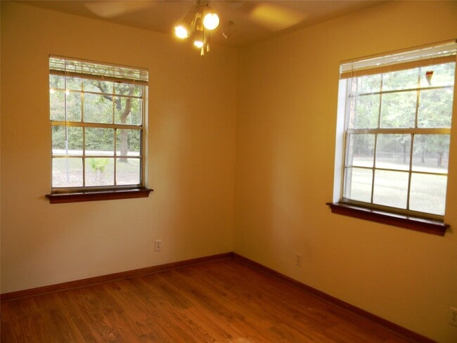 Building Photo - 25598 Kimbro Rd