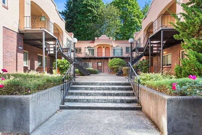 Building Photo - 1336 NE 68th Ave