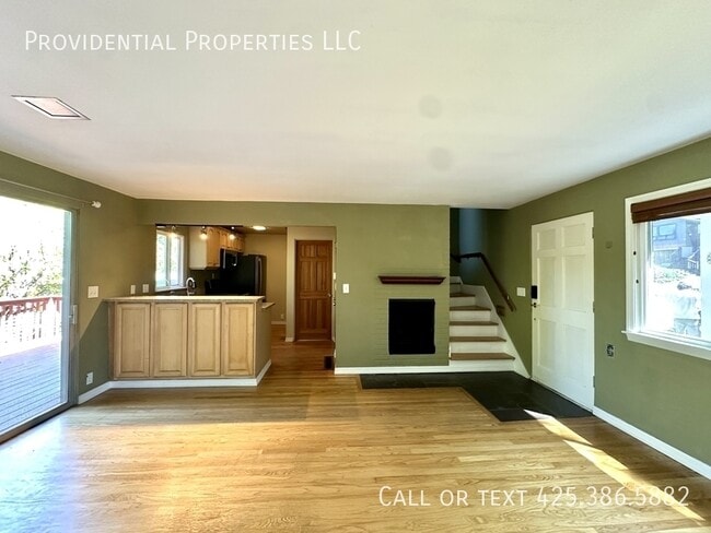 Building Photo - 3114 W Elmore St