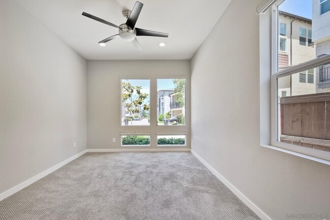 Building Photo - 16242 Camden Cir