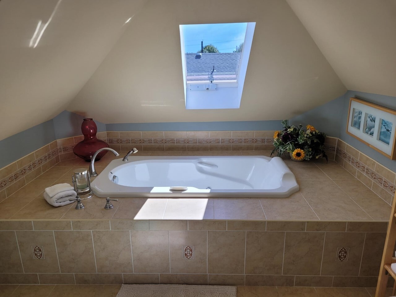 Building Photo - 1219 Burwell St