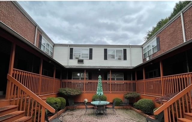 Building Photo - 3600 Charles Ct