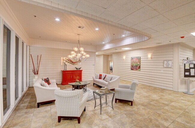 Building Photo - 10173 Mangrove Dr