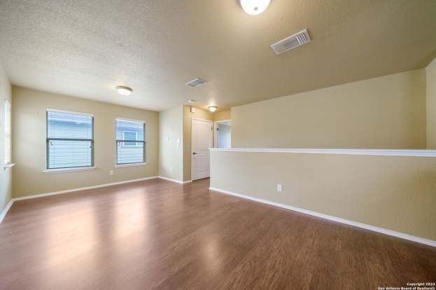 Building Photo - 9902 Meadow Lark