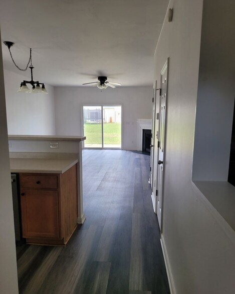Building Photo - 140 Winslow Ln