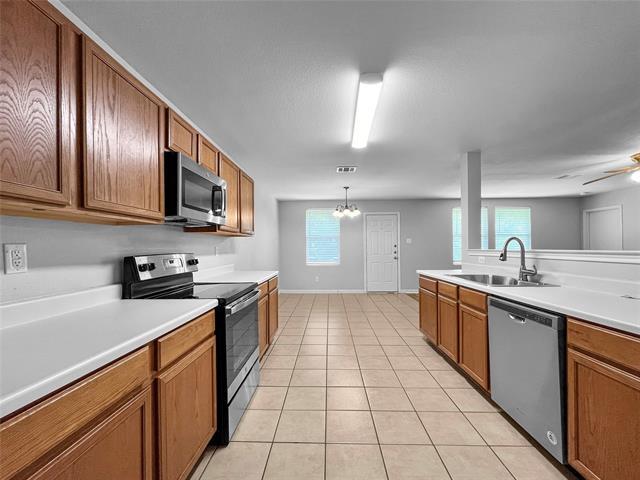 Building Photo - 2801 Prairie Ct