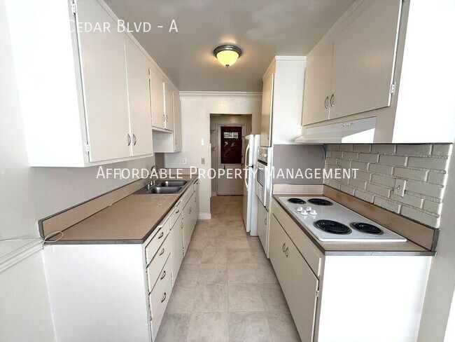 Building Photo - 37221 Cedar Blvd